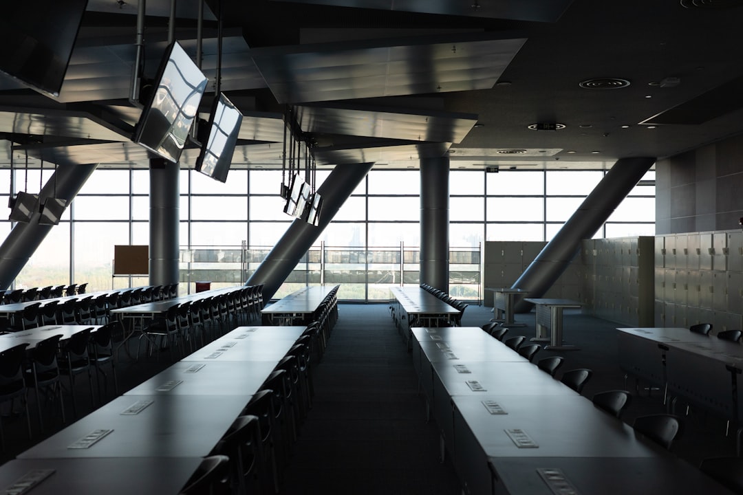 Transformation Empowered by Education: A Guide to Corporate Digital Training